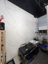 Burlington Square (D7), Retail #452653941